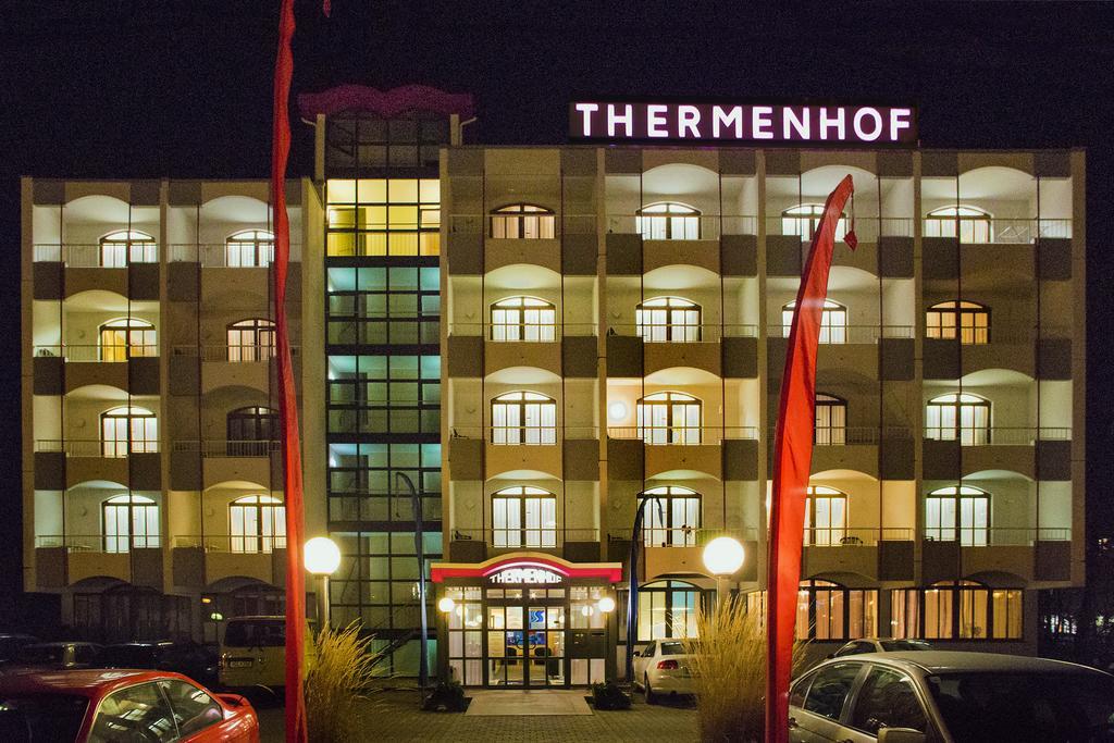 Appartmenthaus Thermenhof Бад-Фюссинг Экстерьер фото